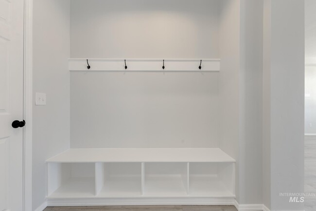 702 W Striped Owl St, Kuna, ID 83634 - photo 7