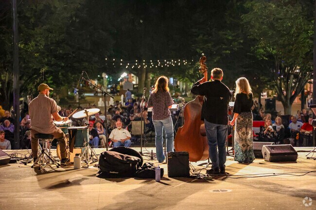 Musicians create an unforgettable ambiance as you stroll through Market Square.