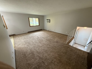 716 Great Plains Ct Unit 716, Grand Forks, ND 58201