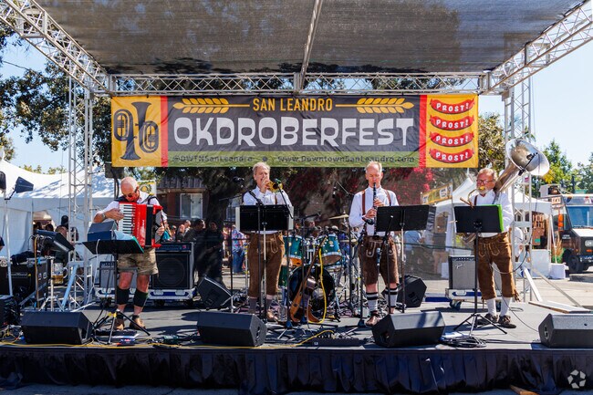 Enjoy beer tasting, live music at the Oktoberfest in Old San Leandro.