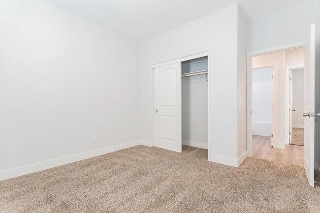 1641 S Dandelion St unit 3, Pahrump, NV 89048 - photo 6