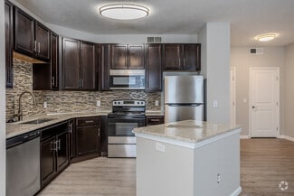 6667 Wesbury Park Ave, Columbus, OH 43235