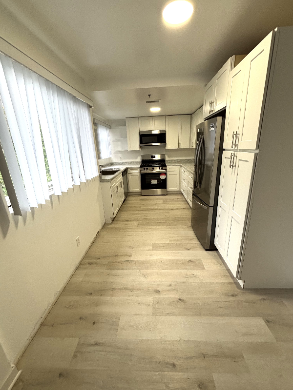 555 Oak St Unit 204, Glendale, CA 91204