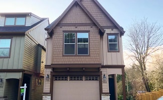 7910 SW Capitol Hill Rd Unit 12, Portland, OR 97219