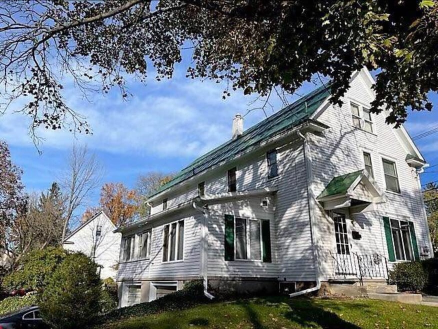 2191 Five Mile Line Rd unit 2193 Five Mile, Penfield, NY 14526 - photo 1