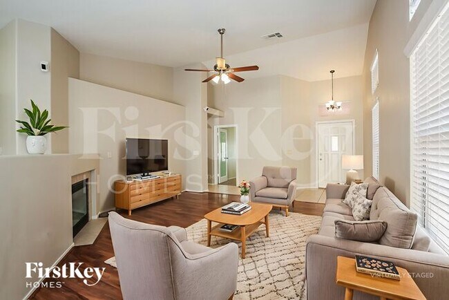 8004 Verde Springs Dr, Las Vegas, NV 89128 - photo 5