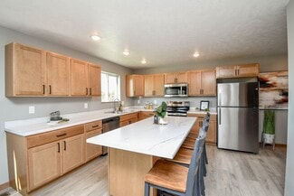 3900 S Caballo Ct, Sioux Falls, SD 57106