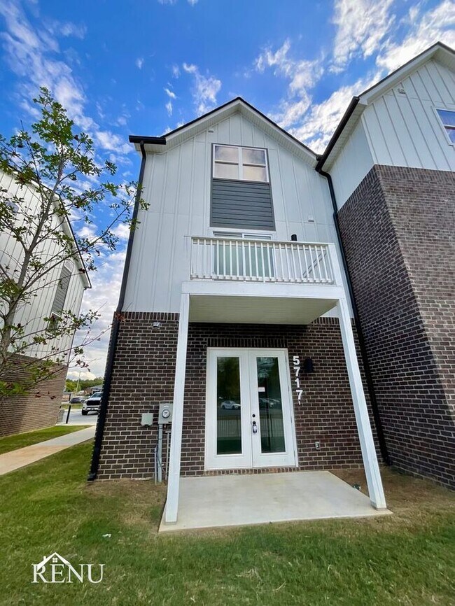 5671 Sofias Cir, Chattanooga, TN 37411 - photo 4