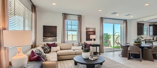 16492 W Faye Way unit 36033328, Surprise, AZ 85387 - photo 4