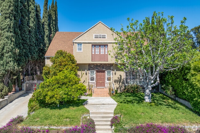 With their impressive facades and expansive floor plans, these homes combine classic architectural charm with contemporary living spaces.