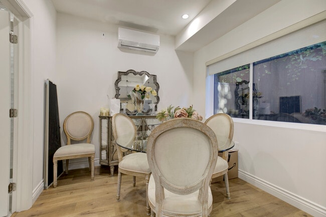 5206 Goodland Ave, Valley Village, CA 91607 - photo 4