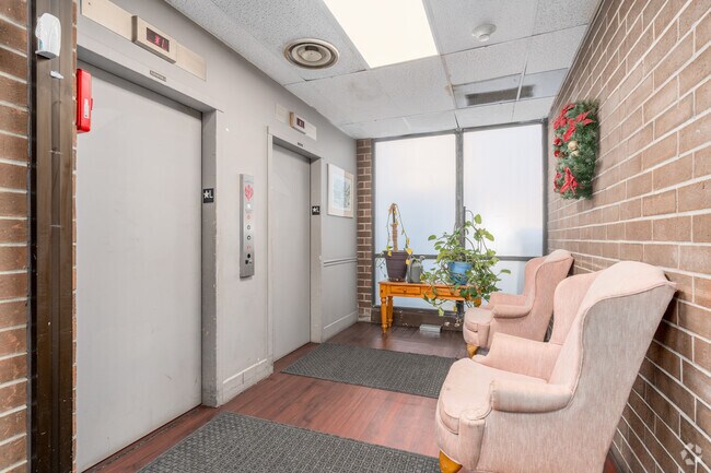 Berkshire Towers, Reading, PA 19601 - photo 7