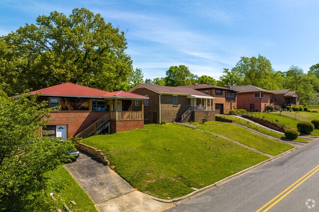 Admire the various styles of houses in East Thomas.