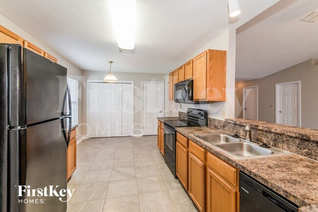 12305 Woodstone Terrace, Jacksonville, FL 32225 - photo 7