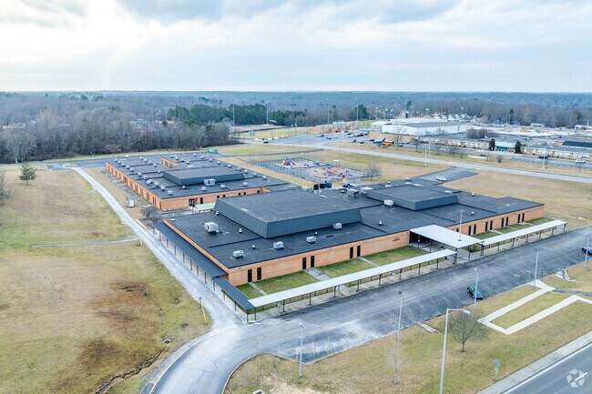 Glenn Martin Elementary offers education to students in grades K-8.