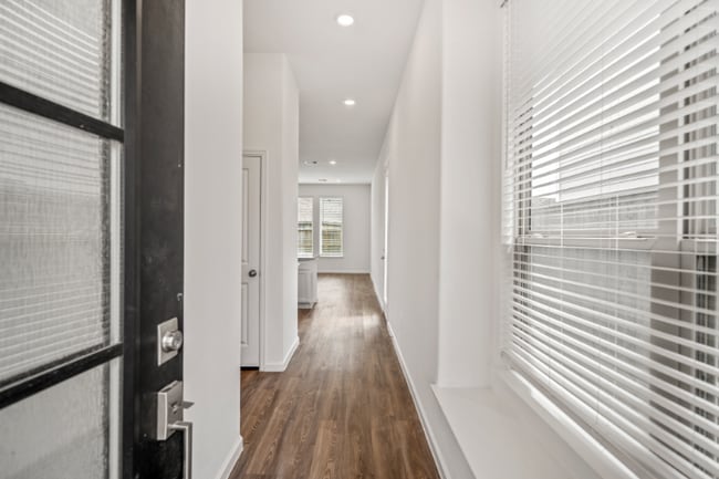 613 Royal Arch Dr, Conroe, TX 77304 - photo 3