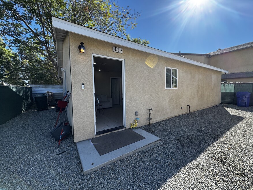 879 N Mountain View Ave unit 2, San Bernardino, CA 92401 - photo 1
