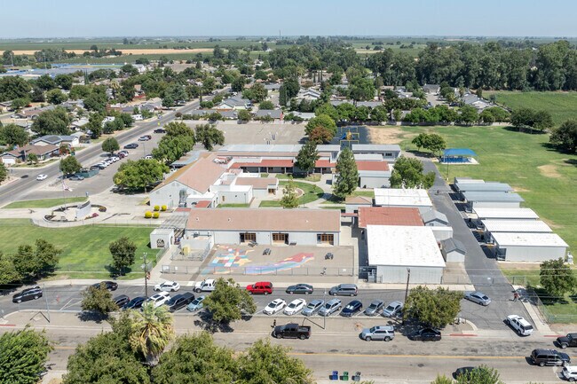 Welcome to Bernhard Marks Elementary School in Dos Palos.