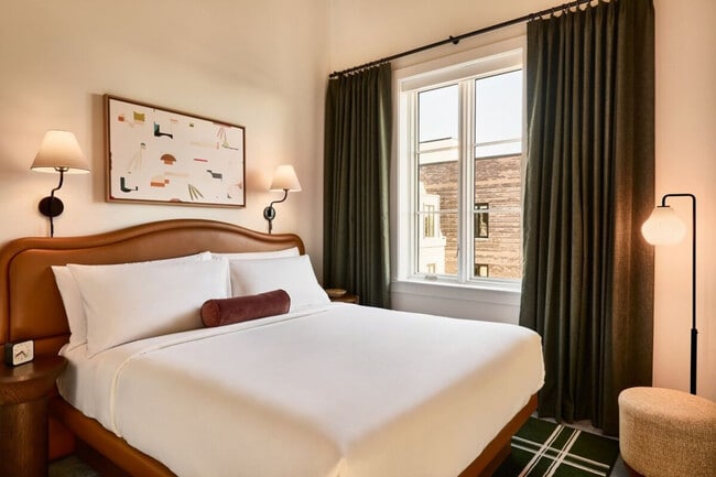 110 Ann St unit ID1321211P, Savannah, GA 31401 - photo 2