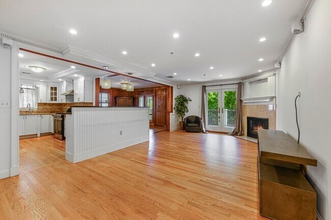 114 P St unit A, Boston, MA 02127 - photo 3