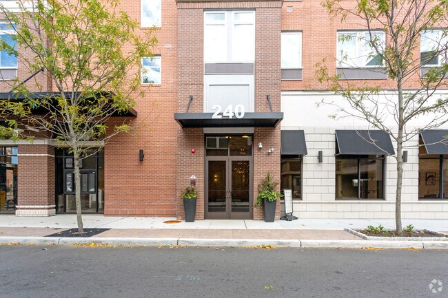 Meridia On Main, Hackensack, NJ 07601 - photo 5