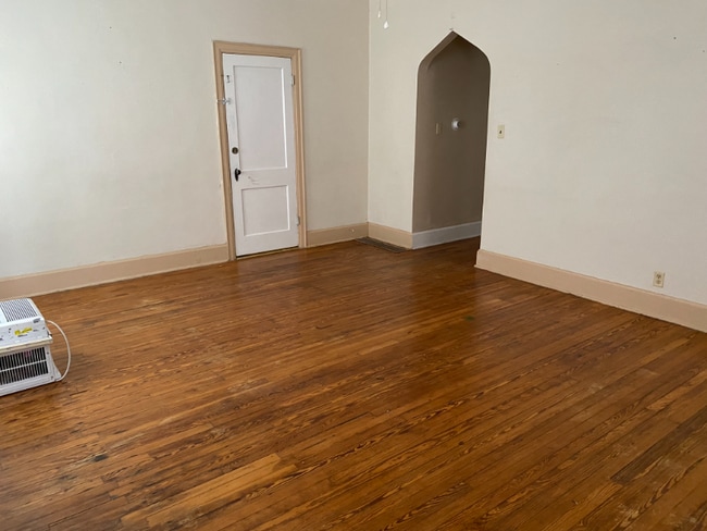 619 Allen Ave, Chillicothe, OH 45601 - photo 2