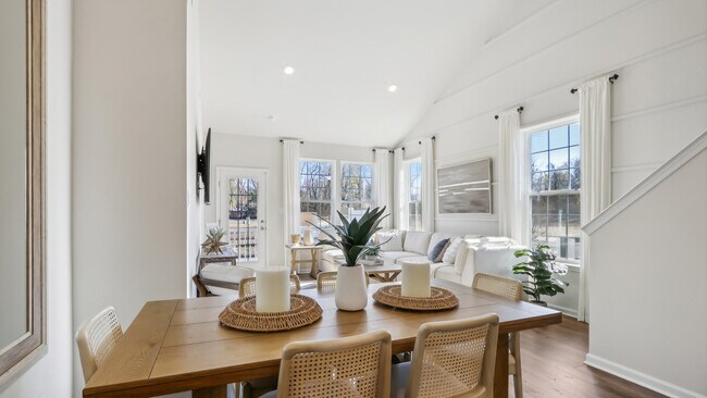 31 Victoria Gardens Square, Neptune Township, NJ 07753 - photo 7