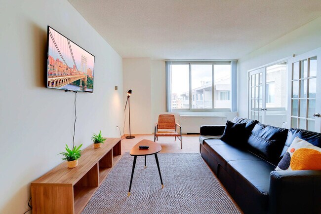 1600 S Eads St unit FL12-ID1022405P, Arlington, VA 22202 - photo 4