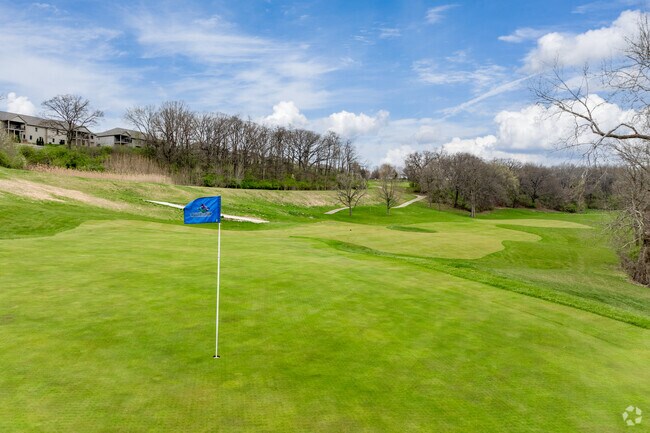 WeaverRidge Golf Club is one of the many golf courses Lexington Hills residents can visit.