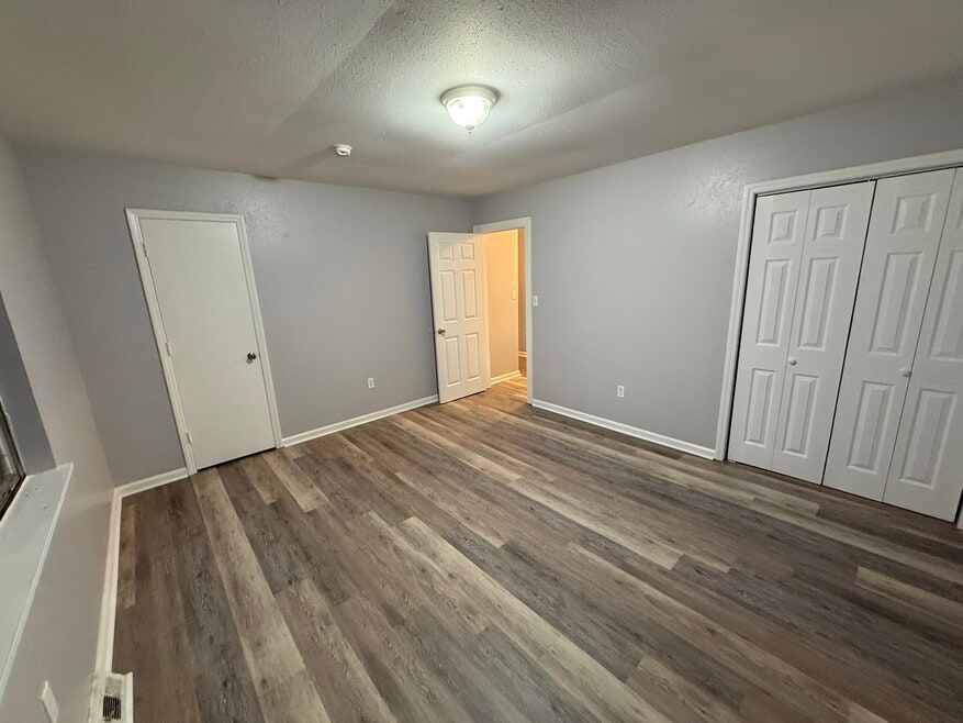 1836 Greenbrier Ave SE unit 1, Roanoke, VA 24013 - photo 1