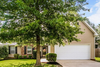 1445 St Andrews Dr, Murfreesboro, TN 37128