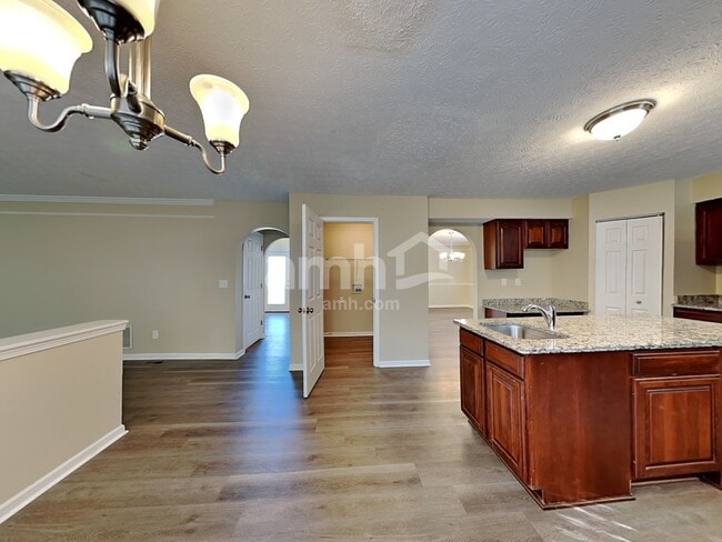 80 Simsbury Ct, Pickerington, OH 43147 - photo 5