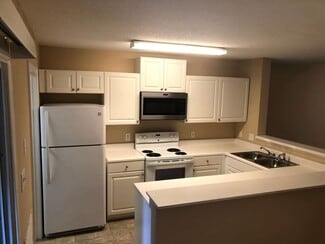 6716 Bryant St, Myrtle Beach, SC 29572