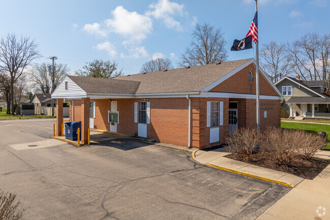 The Yorktown post office is located downtown.