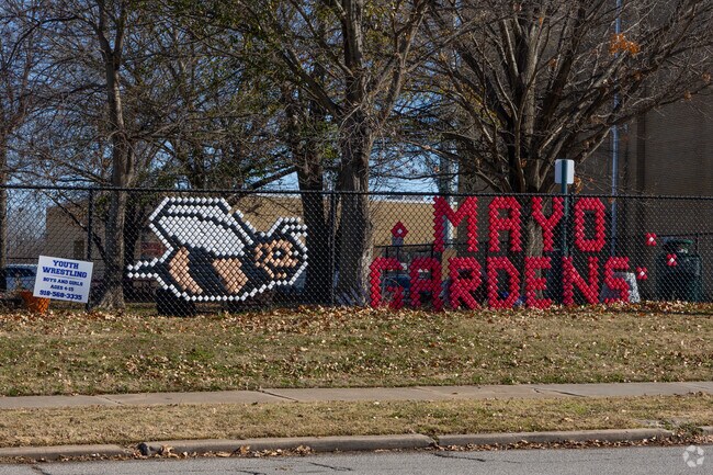 Mayo Demonstration Elementary provides students a place to learn about nature in Mayo Gardens.