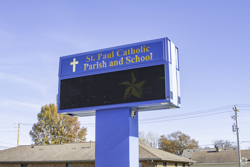 St Paul Catholic School provides education in the neighborhood of 
Highland.