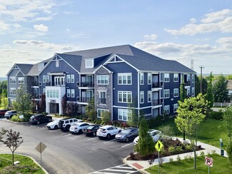 2250 Lafayette Park Dr, Easton, PA 18040