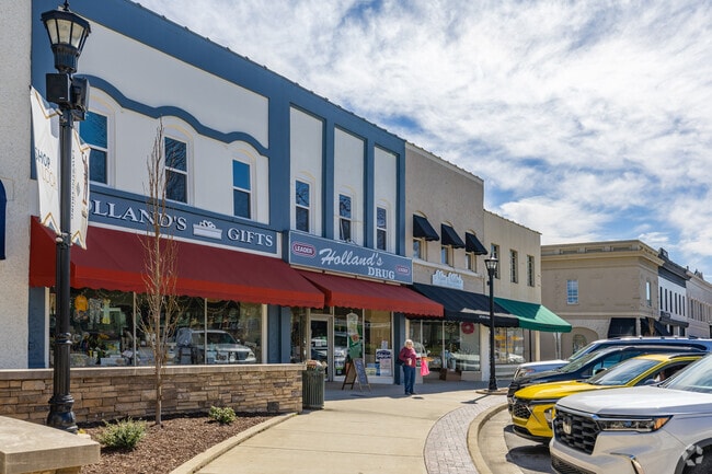 Locals can visit downtown Lawrenceburg for running errands and shopping.