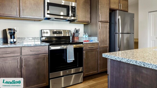 9906 Runway Dr unit 2569-101, Indianapolis, IN 46234 - photo 7