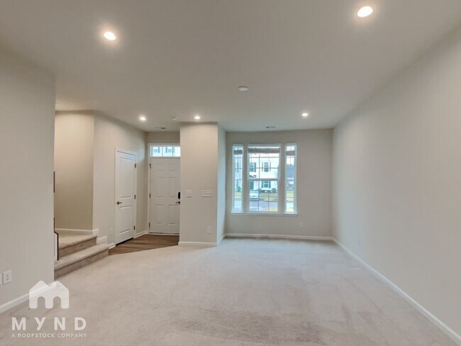 8601 Red Canyon Way, Raleigh, NC 27616 - photo 4