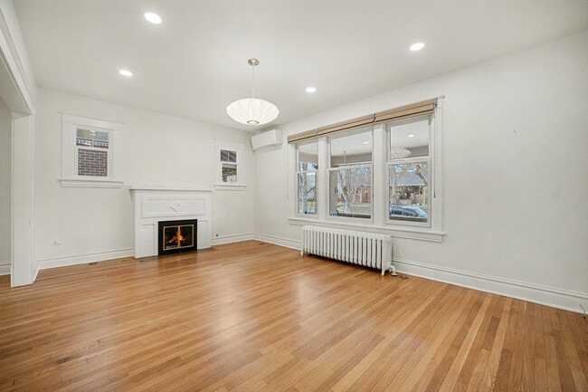 850 Steele St, Denver, CO 80206 - photo 4