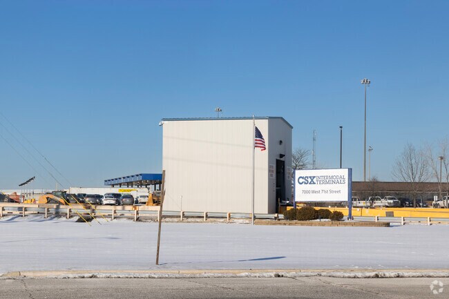 The CSX plant in Bedford Park produces intermodal and rail-to-truck services.