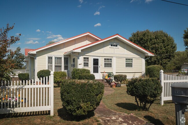 Ooltewah Center has a selection of bungalows for those shopping for a home in the area.