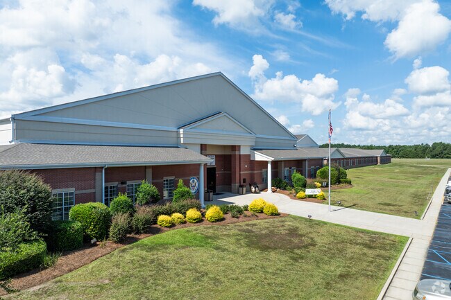 Oak Grove High School enrolls 1,777 students yearly.