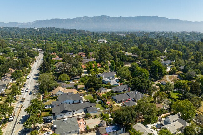 About Eagle Rock | Schools, Demographics, Things to Do About Eagle Rock | Schools, Demographics, Things to Do