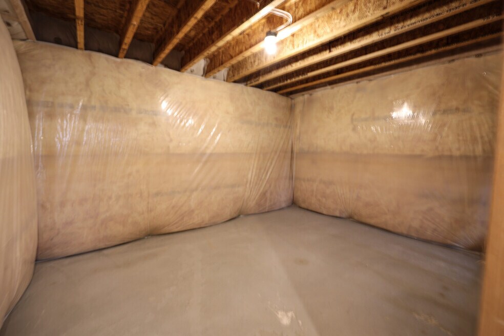 470 N 300 W unit 37437772, Smithfield, UT 84335 - photo 2