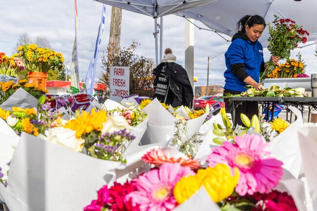 Residents of Sunnyside can buy flowers in spring.