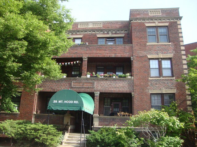 25 Mt Hood Rd unit 3rd fl, Boston, MA 02135 - photo 2