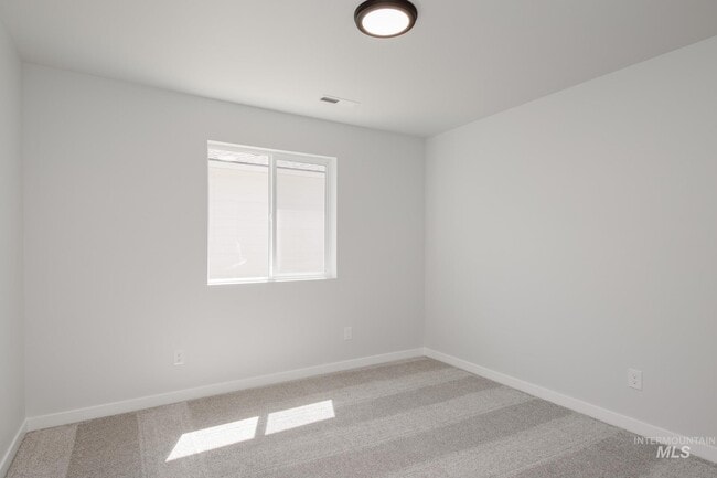 2839 E Valley Wind St, Kuna, ID 83634 - photo 3