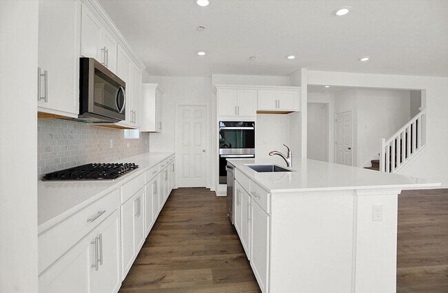 600 Bluestem Ln, New Whiteland, IN 46184 - photo 3